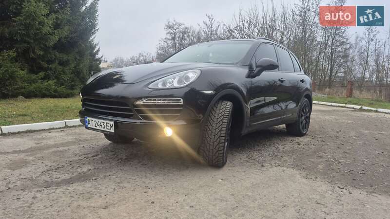 Внедорожник / Кроссовер Porsche Cayenne 2012 в Бердичеве