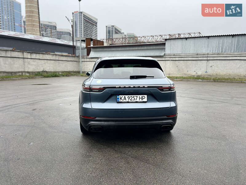 Внедорожник / Кроссовер Porsche Cayenne 2018 в Киеве фото 4 Внедорожник / Кроссовер Porsche Cayenne 2018 в Киеве