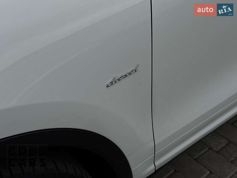 Внедорожник / Кроссовер Porsche Cayenne 2013 в Одессе