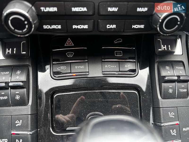 Внедорожник / Кроссовер Porsche Cayenne 2016 в Львове фото 26 Внедорожник / Кроссовер Porsche Cayenne 2016 в Львове