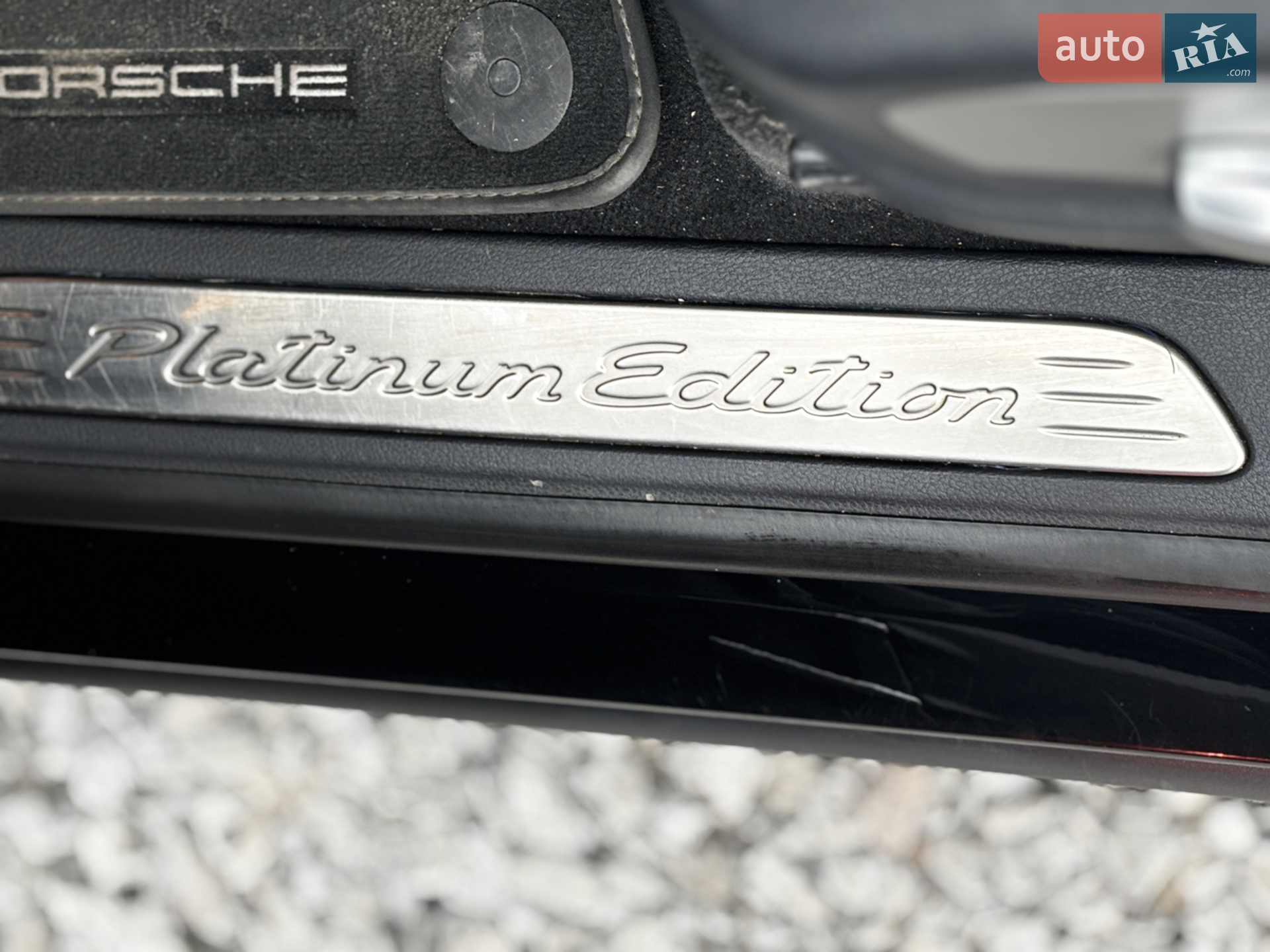 2016 Porsche Cayenne - мініатюра 33