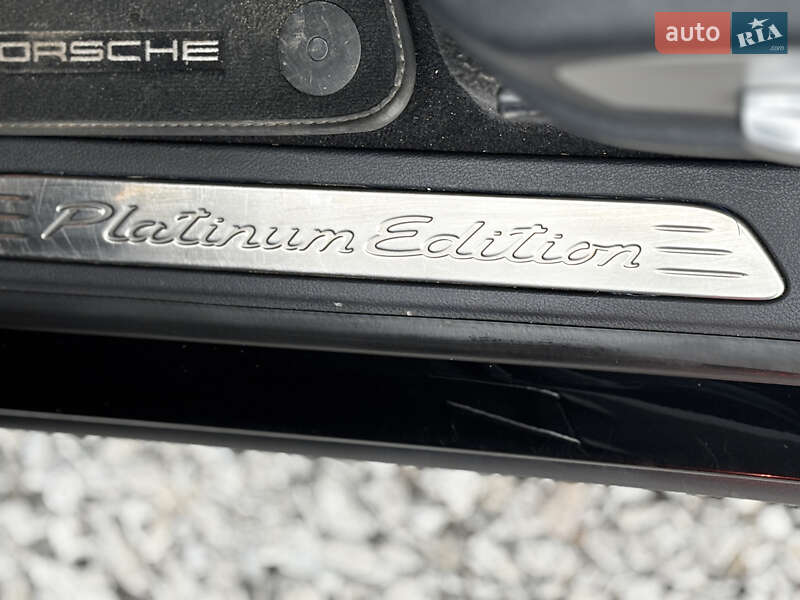 Внедорожник / Кроссовер Porsche Cayenne 2016 в Львове фото 33 Внедорожник / Кроссовер Porsche Cayenne 2016 в Львове