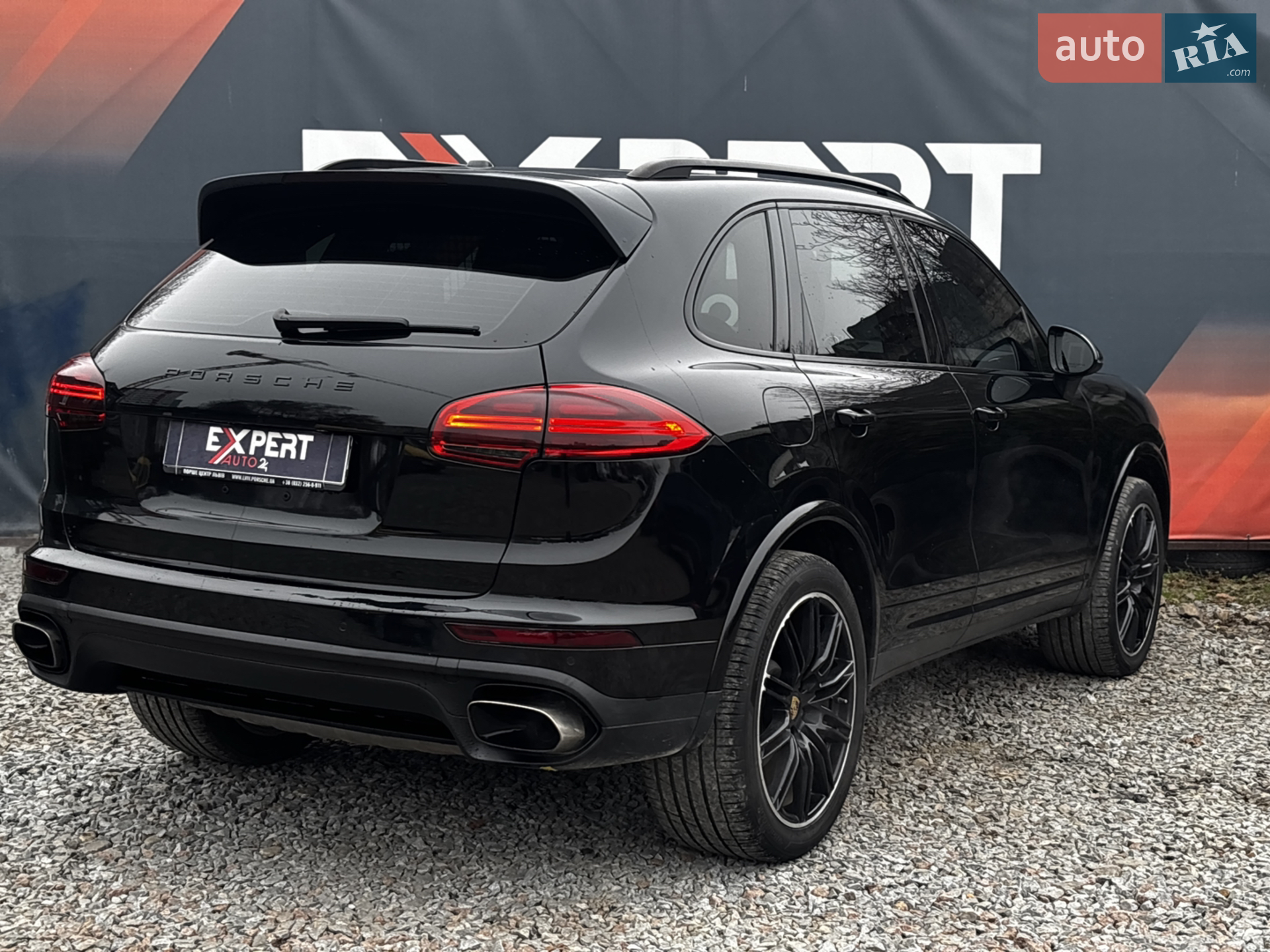 2016 Porsche Cayenne - мініатюра 14
