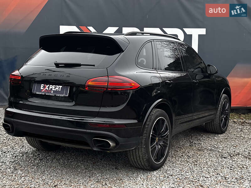 Внедорожник / Кроссовер Porsche Cayenne 2016 в Львове фото 14 Внедорожник / Кроссовер Porsche Cayenne 2016 в Львове