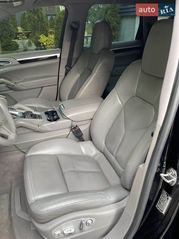 Внедорожник / Кроссовер Porsche Cayenne 2013 в Днепре фото 12 Внедорожник / Кроссовер Porsche Cayenne 2013 в Днепре
