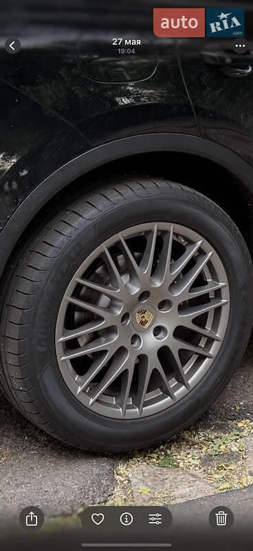 Позашляховик / Кросовер Porsche Cayenne 2015 в Дніпрі