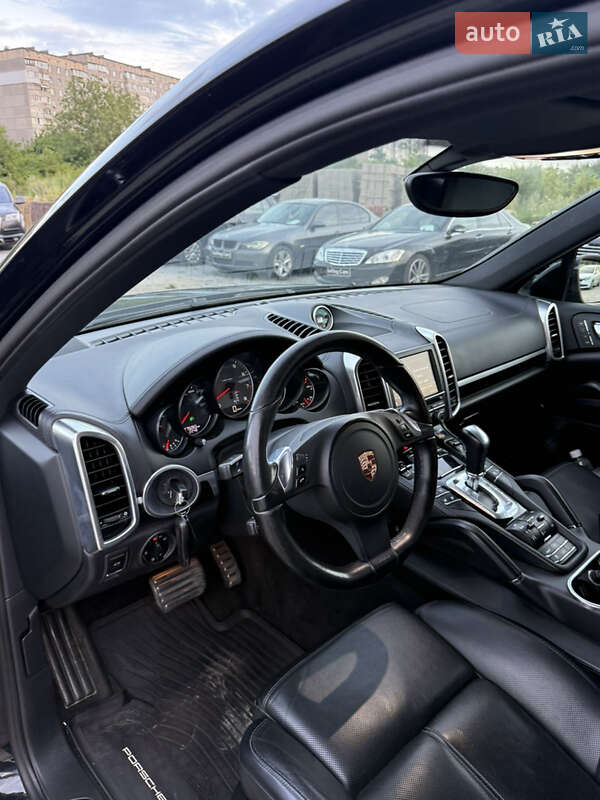 Внедорожник / Кроссовер Porsche Cayenne 2011 в Ровно фото 35 Внедорожник / Кроссовер Porsche Cayenne 2011 в Ровно