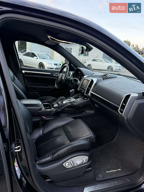 Внедорожник / Кроссовер Porsche Cayenne 2011 в Ровно фото 46 Внедорожник / Кроссовер Porsche Cayenne 2011 в Ровно