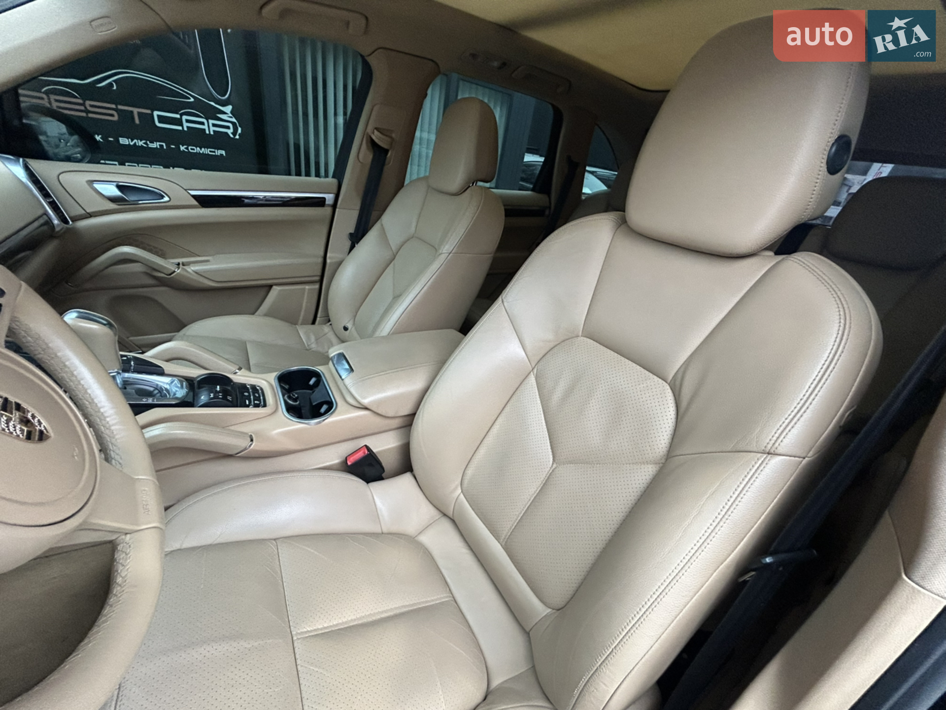 2010 Porsche Cayenne - мініатюра 21