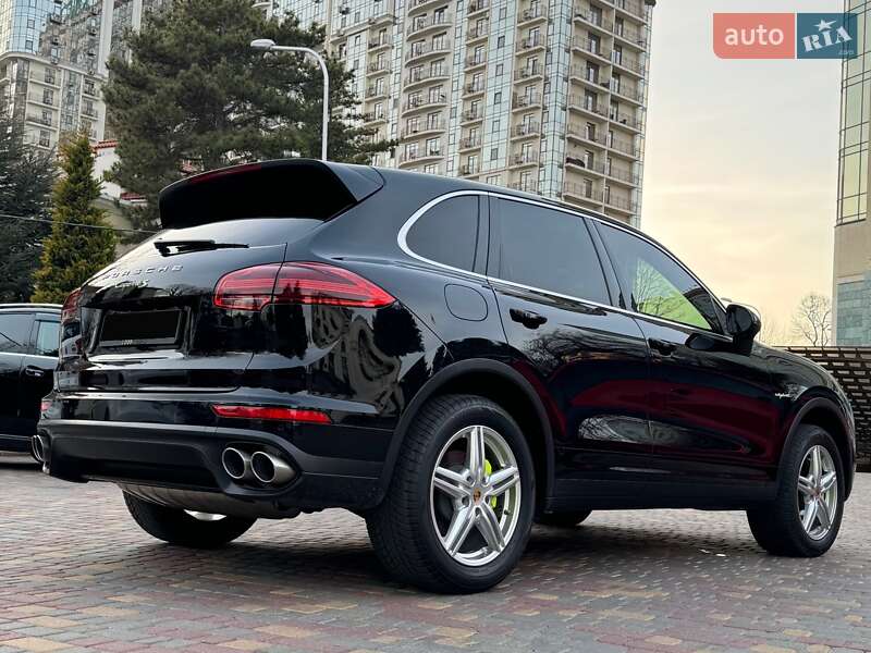Внедорожник / Кроссовер Porsche Cayenne 2015 в Одессе фото 5 Внедорожник / Кроссовер Porsche Cayenne 2015 в Одессе