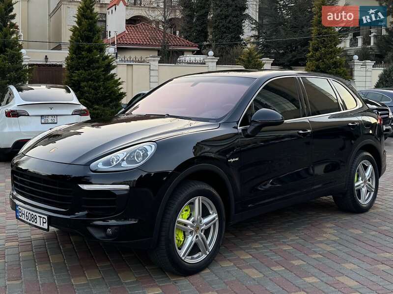 Внедорожник / Кроссовер Porsche Cayenne 2015 в Одессе фото 8 Внедорожник / Кроссовер Porsche Cayenne 2015 в Одессе
