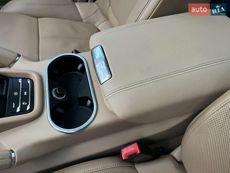 Внедорожник / Кроссовер Porsche Cayenne 2015 в Киеве фото 57 Внедорожник / Кроссовер Porsche Cayenne 2015 в Киеве