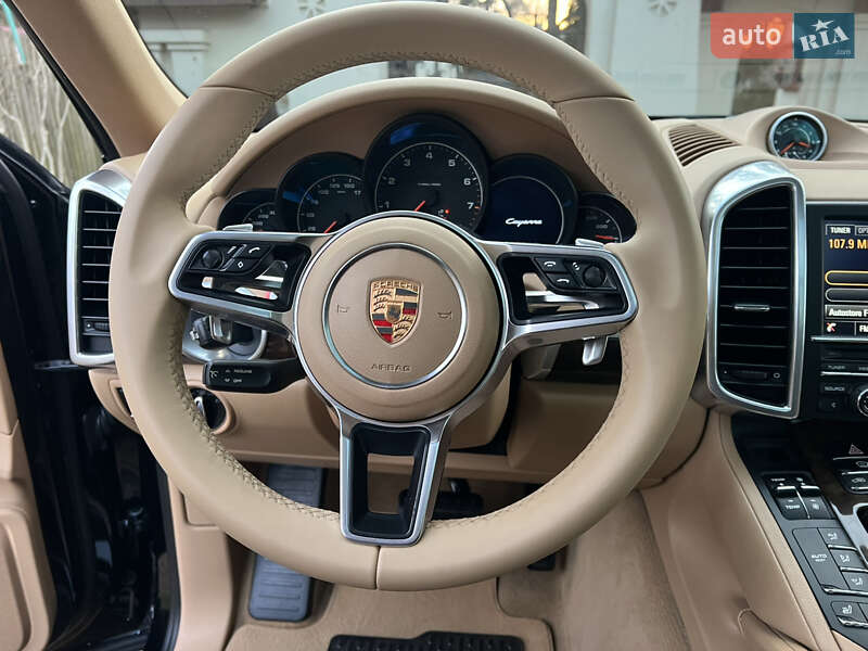 Внедорожник / Кроссовер Porsche Cayenne 2015 в Киеве фото 140 Внедорожник / Кроссовер Porsche Cayenne 2015 в Киеве