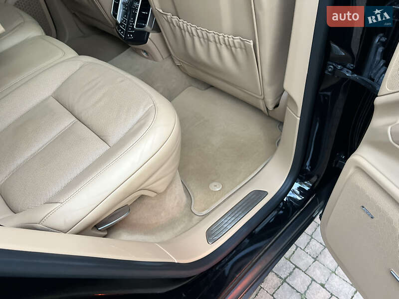 Внедорожник / Кроссовер Porsche Cayenne 2015 в Киеве фото 177 Внедорожник / Кроссовер Porsche Cayenne 2015 в Киеве