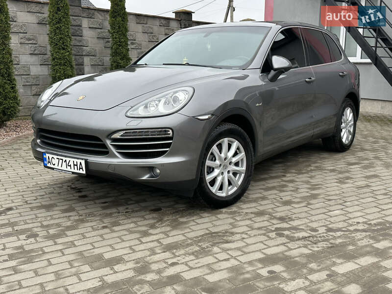 Внедорожник / Кроссовер Porsche Cayenne 2012 в Луцке фото 2 Внедорожник / Кроссовер Porsche Cayenne 2012 в Луцке