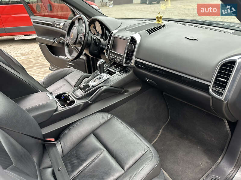 Внедорожник / Кроссовер Porsche Cayenne 2012 в Луцке фото 23 Внедорожник / Кроссовер Porsche Cayenne 2012 в Луцке