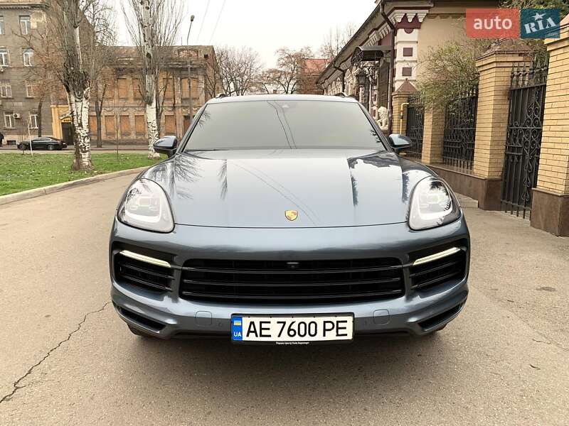 Внедорожник / Кроссовер Porsche Cayenne 2019 в Кривом Роге фото 20 Внедорожник / Кроссовер Porsche Cayenne 2019 в Кривом Роге