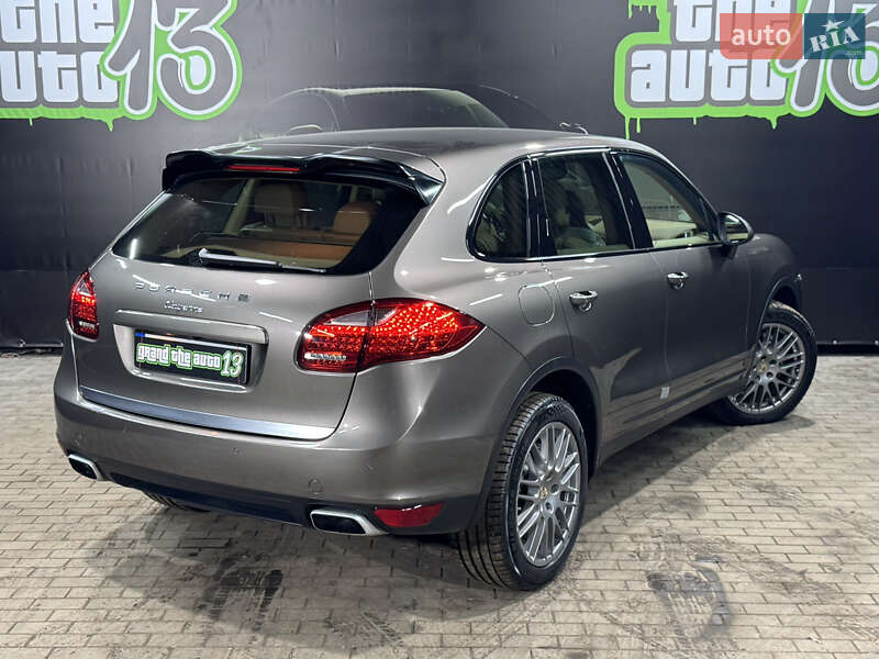 Внедорожник / Кроссовер Porsche Cayenne 2012 в Одессе фото 11 Внедорожник / Кроссовер Porsche Cayenne 2012 в Одессе