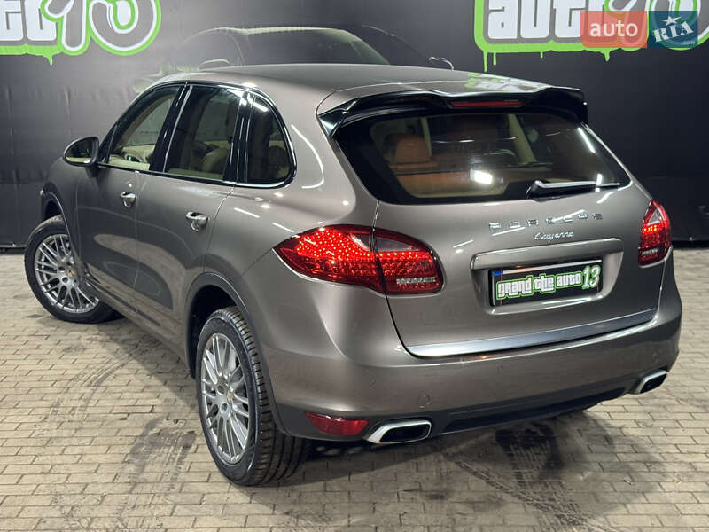 Внедорожник / Кроссовер Porsche Cayenne 2012 в Одессе фото 16 Внедорожник / Кроссовер Porsche Cayenne 2012 в Одессе