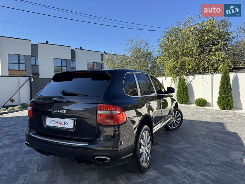 Внедорожник / Кроссовер Porsche Cayenne 2010 в Ивано-Франковске фото 19 Внедорожник / Кроссовер Porsche Cayenne 2010 в Ивано-Франковске