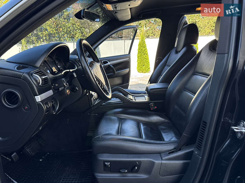 Внедорожник / Кроссовер Porsche Cayenne 2010 в Ивано-Франковске фото 32 Внедорожник / Кроссовер Porsche Cayenne 2010 в Ивано-Франковске