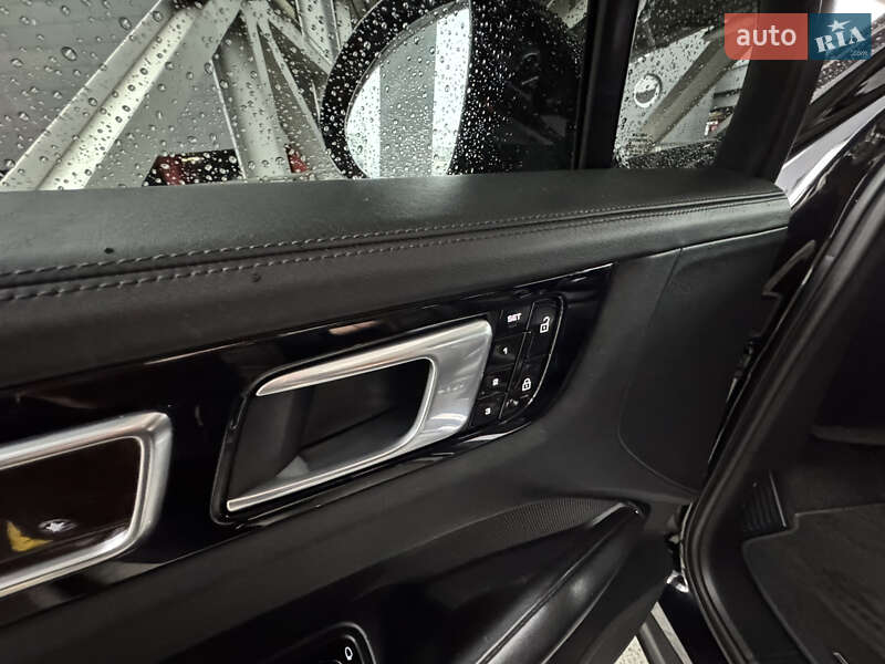 Внедорожник / Кроссовер Porsche Cayenne 2018 в Киеве