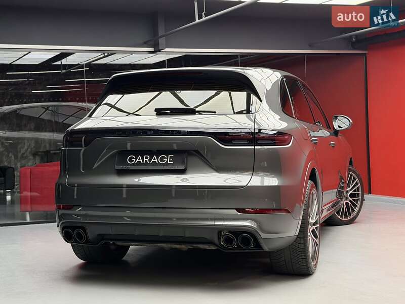 Внедорожник / Кроссовер Porsche Cayenne 2019 в Киеве фото 16 Внедорожник / Кроссовер Porsche Cayenne 2019 в Киеве