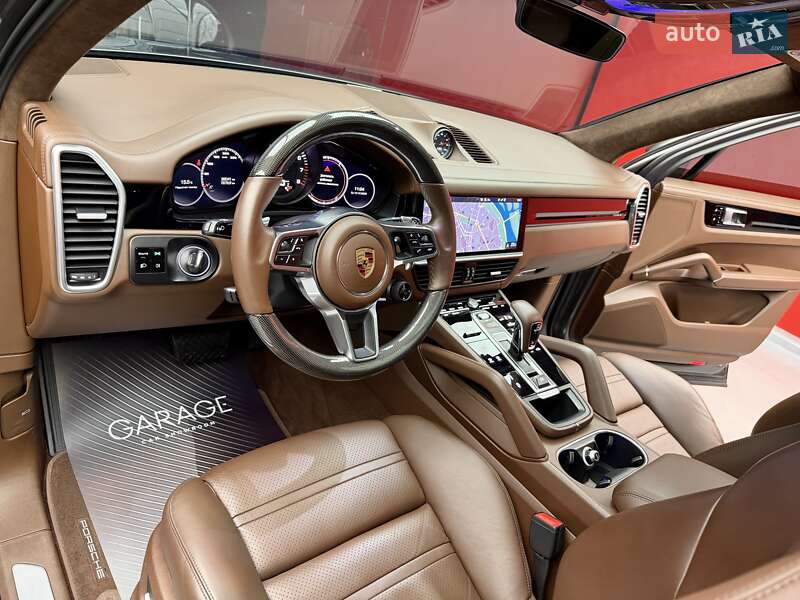 Внедорожник / Кроссовер Porsche Cayenne 2019 в Киеве фото 30 Внедорожник / Кроссовер Porsche Cayenne 2019 в Киеве