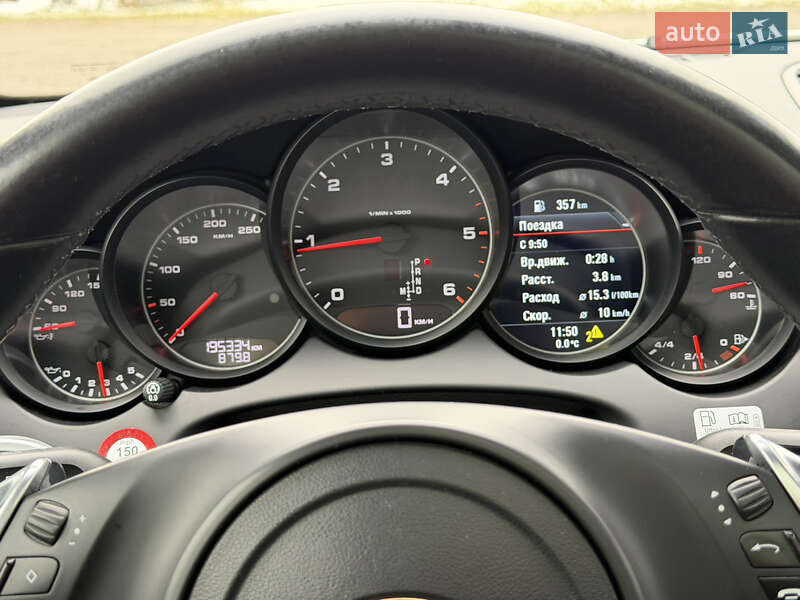 Внедорожник / Кроссовер Porsche Cayenne 2014 в Ковеле