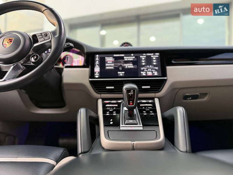 Внедорожник / Кроссовер Porsche Cayenne 2019 в Житомире фото 24 Внедорожник / Кроссовер Porsche Cayenne 2019 в Житомире