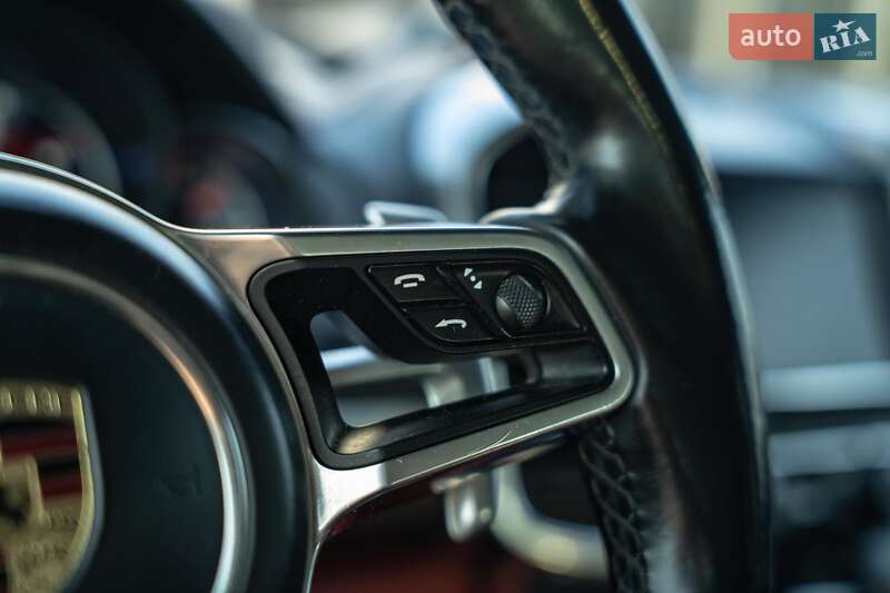 Внедорожник / Кроссовер Porsche Cayenne 2015 в Черновцах фото 28 Внедорожник / Кроссовер Porsche Cayenne 2015 в Черновцах