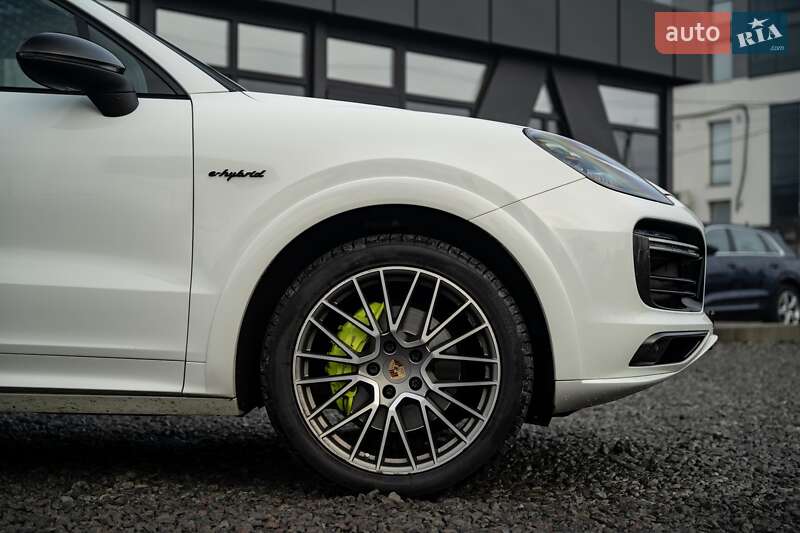 Внедорожник / Кроссовер Porsche Cayenne 2019 в Черновцах фото 17 Внедорожник / Кроссовер Porsche Cayenne 2019 в Черновцах