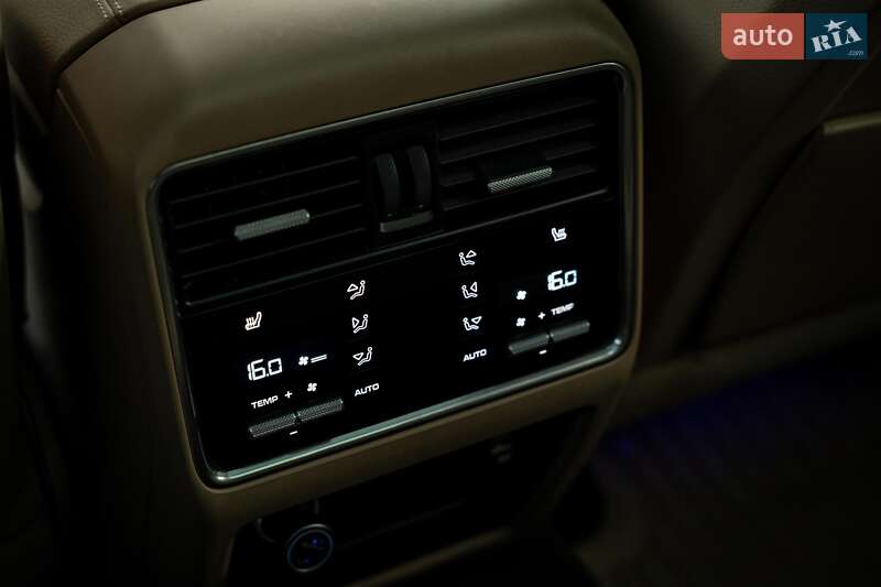 Внедорожник / Кроссовер Porsche Cayenne 2019 в Черновцах фото 60 Внедорожник / Кроссовер Porsche Cayenne 2019 в Черновцах