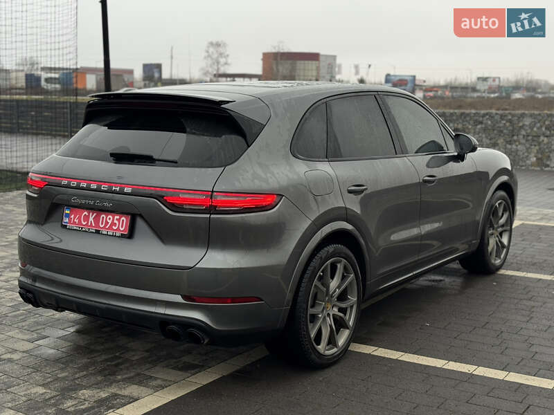Внедорожник / Кроссовер Porsche Cayenne 2019 в Ужгороде