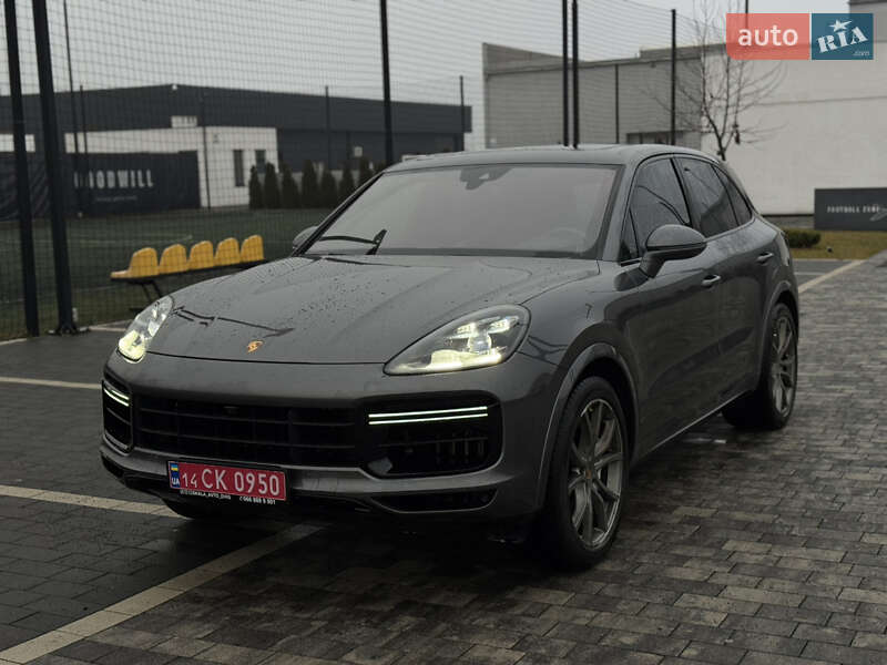 Внедорожник / Кроссовер Porsche Cayenne 2019 в Ужгороде