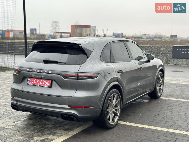 Внедорожник / Кроссовер Porsche Cayenne 2019 в Ужгороде