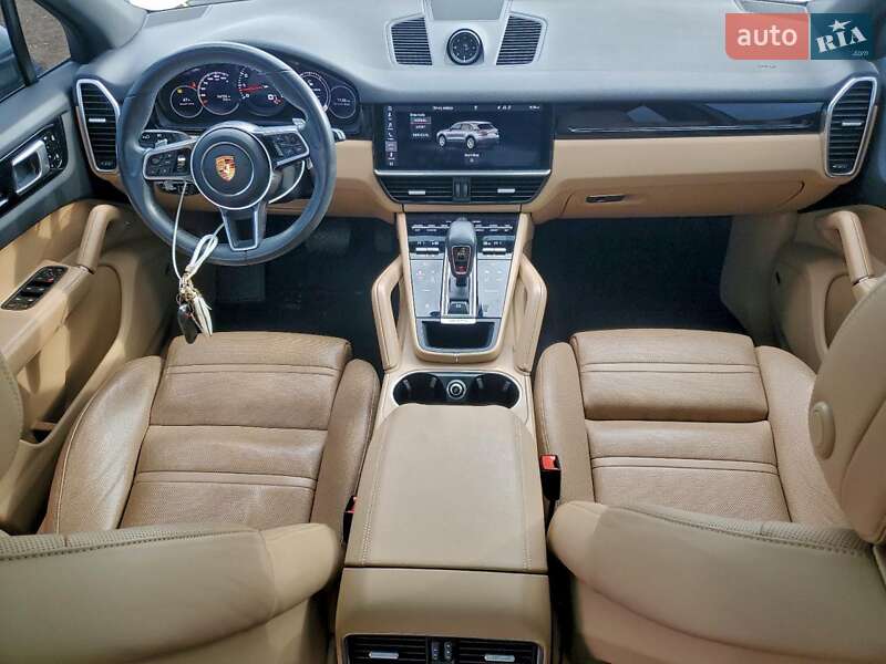Внедорожник / Кроссовер Porsche Cayenne 2019 в Львове