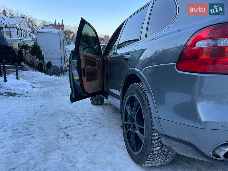 Внедорожник / Кроссовер Porsche Cayenne 2008 в Киеве