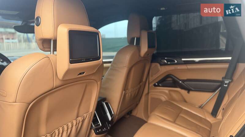 Внедорожник / Кроссовер Porsche Cayenne 2011 в Харькове фото 15 Внедорожник / Кроссовер Porsche Cayenne 2011 в Харькове