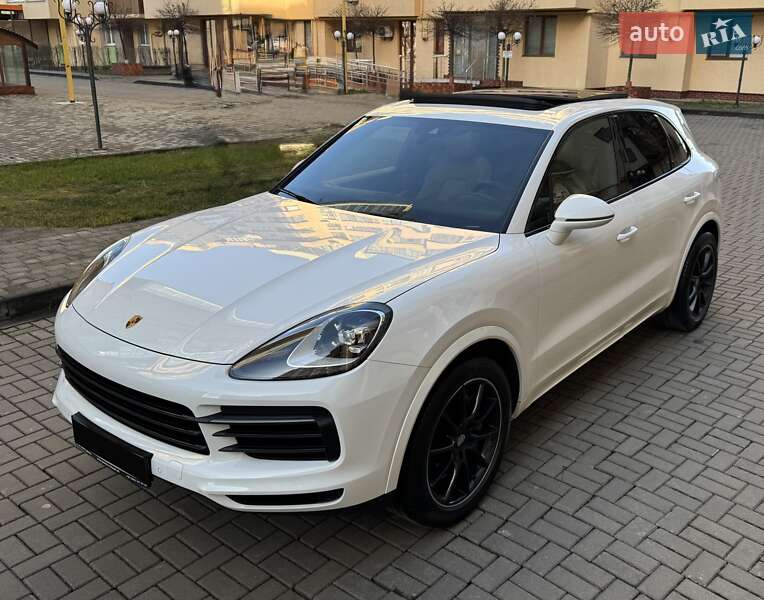 Внедорожник / Кроссовер Porsche Cayenne 2017 в Черновцах фото 6 Внедорожник / Кроссовер Porsche Cayenne 2017 в Черновцах