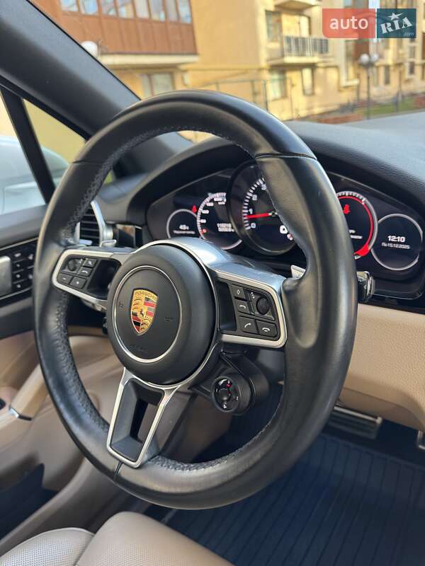 Внедорожник / Кроссовер Porsche Cayenne 2017 в Черновцах фото 34 Внедорожник / Кроссовер Porsche Cayenne 2017 в Черновцах