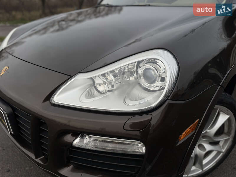 Внедорожник / Кроссовер Porsche Cayenne 2010 в Киеве фото 8 Внедорожник / Кроссовер Porsche Cayenne 2010 в Киеве