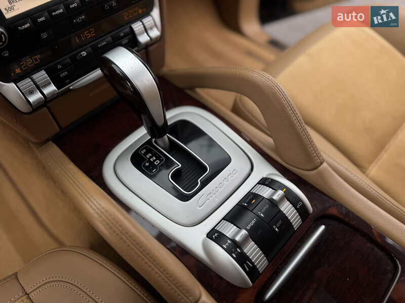 Внедорожник / Кроссовер Porsche Cayenne 2010 в Киеве фото 43 Внедорожник / Кроссовер Porsche Cayenne 2010 в Киеве