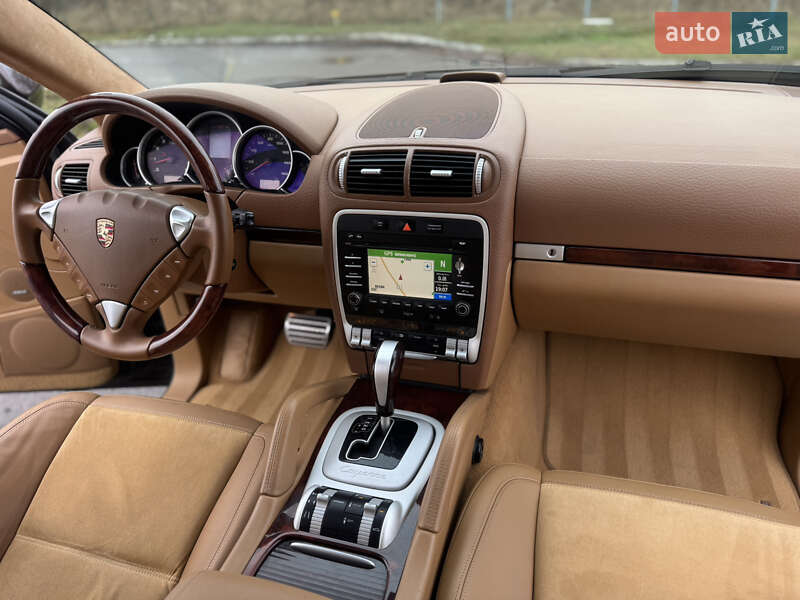 Внедорожник / Кроссовер Porsche Cayenne 2010 в Киеве фото 25 Внедорожник / Кроссовер Porsche Cayenne 2010 в Киеве