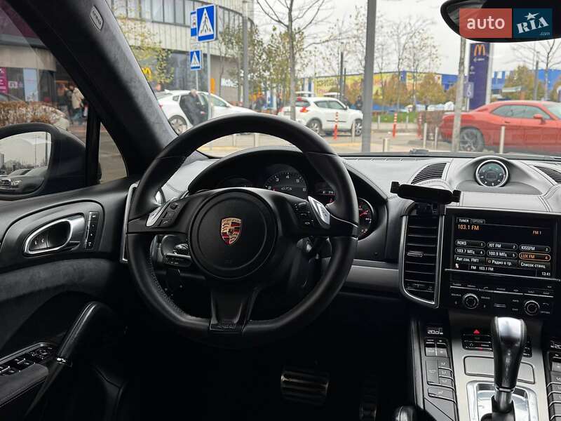 Внедорожник / Кроссовер Porsche Cayenne 2012 в Киеве фото 13 Внедорожник / Кроссовер Porsche Cayenne 2012 в Киеве