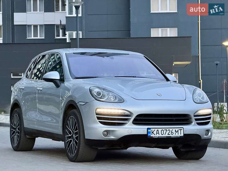 Внедорожник / Кроссовер Porsche Cayenne 2013 в Одессе
