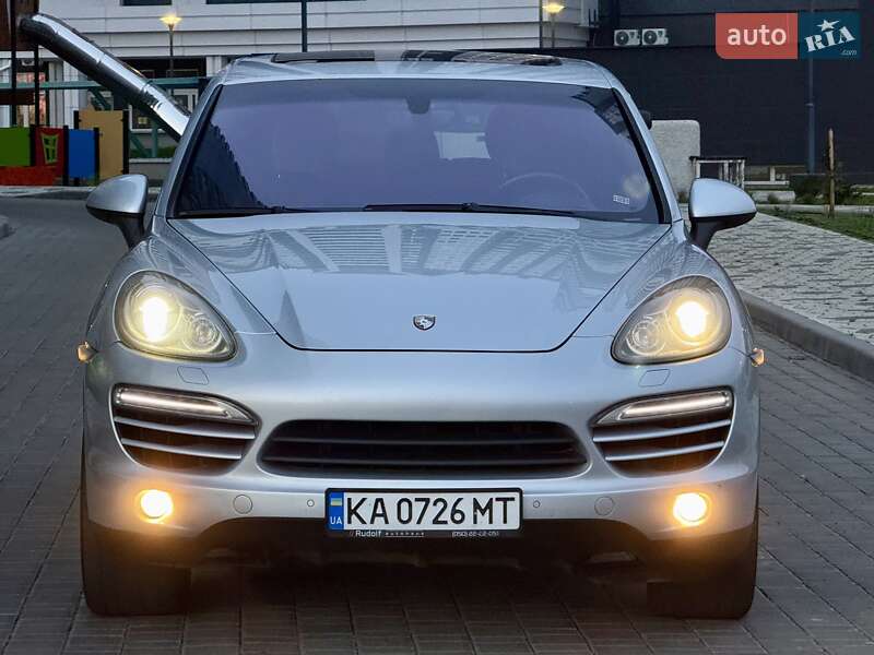Внедорожник / Кроссовер Porsche Cayenne 2013 в Одессе