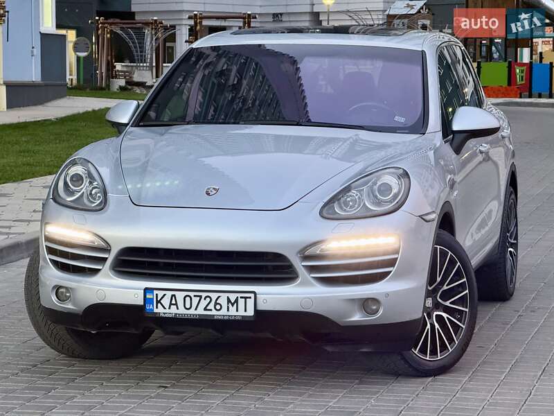 Внедорожник / Кроссовер Porsche Cayenne 2013 в Одессе