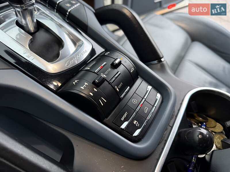 Внедорожник / Кроссовер Porsche Cayenne 2011 в Днепре