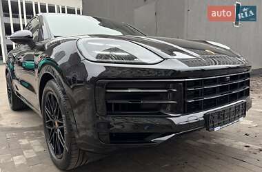 Внедорожник / Кроссовер Porsche Cayenne 2024 в Киеве